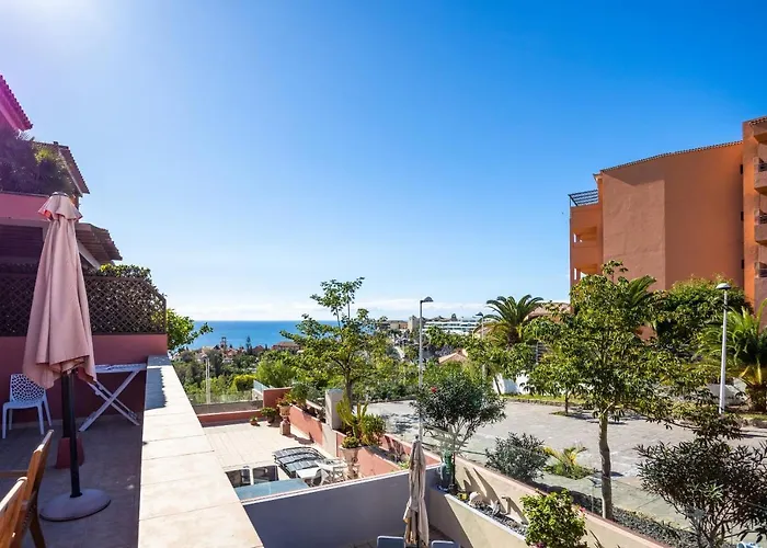 Апартаменти Amazing Sea View Playa Del Duque By Lovetener